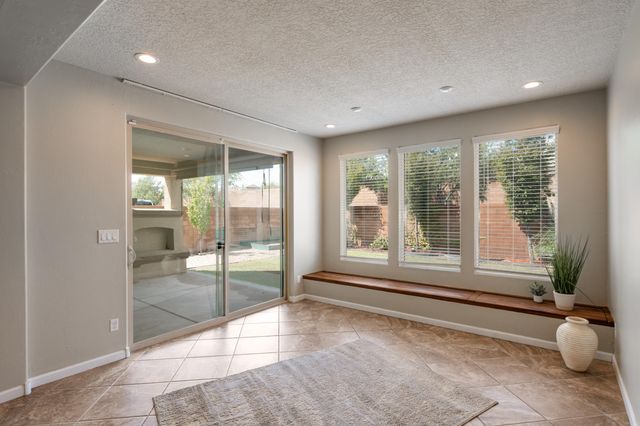 5001 Calle Parasol NW, Albuquerque, NM 87120