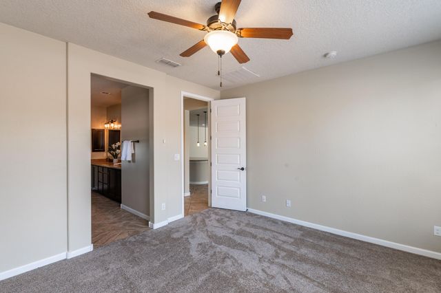 5001 Calle Parasol NW, Albuquerque, NM 87120