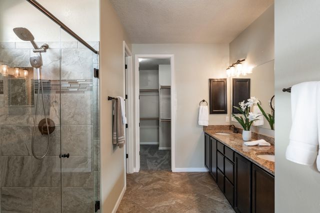 5001 Calle Parasol NW, Albuquerque, NM 87120