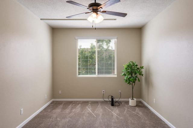 5001 Calle Parasol NW, Albuquerque, NM 87120
