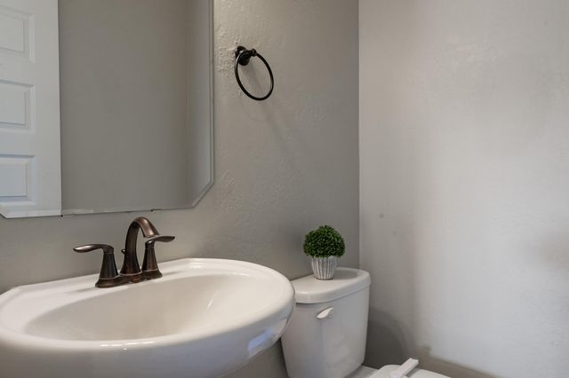 5001 Calle Parasol NW, Albuquerque, NM 87120