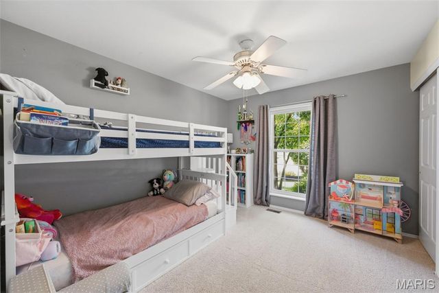 140 Green Forest Estates Drive, St Peters, MO 63376