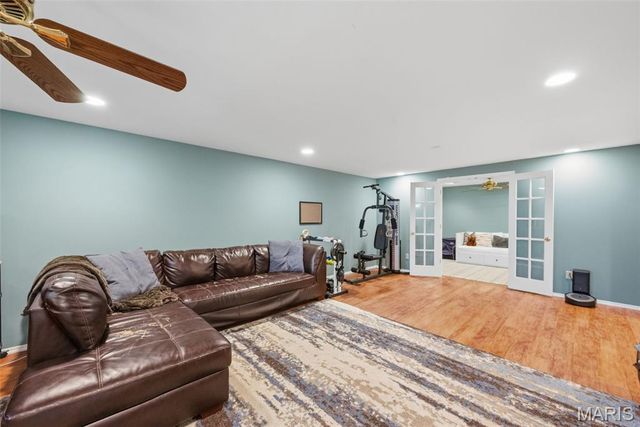 140 Green Forest Estates Drive, St Peters, MO 63376
