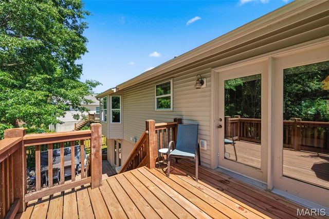 140 Green Forest Estates Drive, St Peters, MO 63376