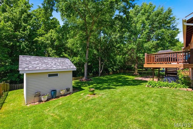 140 Green Forest Estates Drive, St Peters, MO 63376
