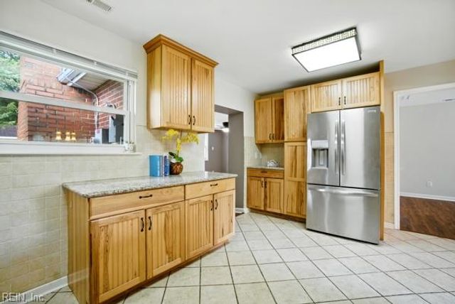 813 Harway AVE, Chesapeake, VA 23325
