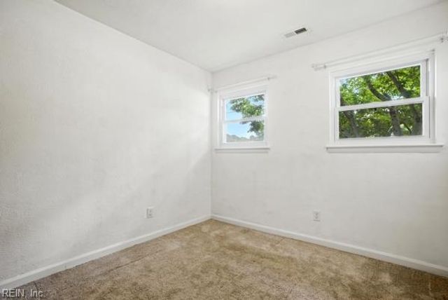 813 Harway AVE, Chesapeake, VA 23325