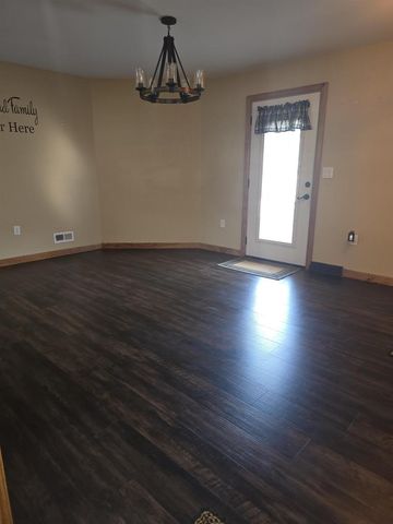 6827 US Highway 18, Fennimore, WI 53809