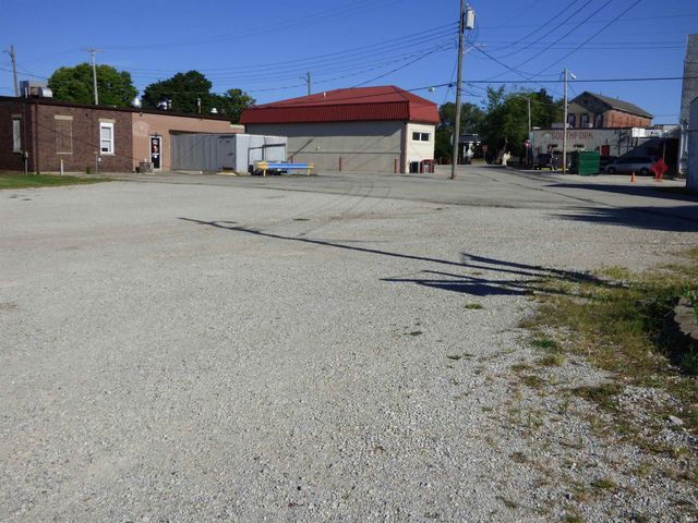 137 S Glick Street, Mulberry, IN 46058