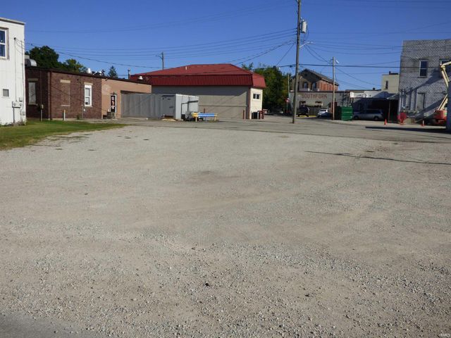 137 S Glick Street, Mulberry, IN 46058