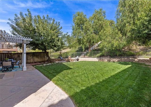 20334 Colina, Canyon Country, CA 91351