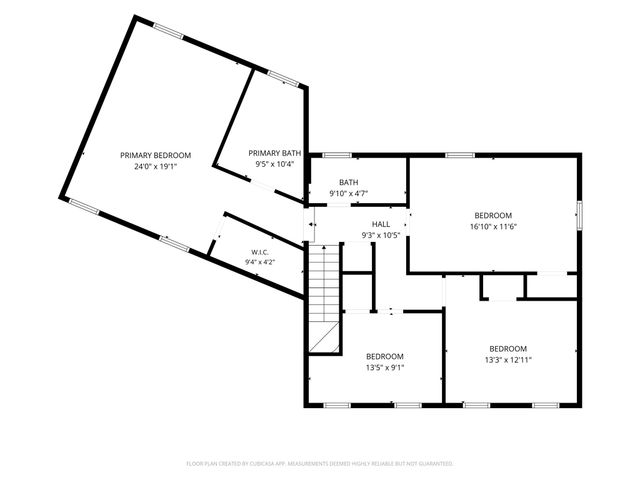 105 Freda Ln, Lowell, MA 01854