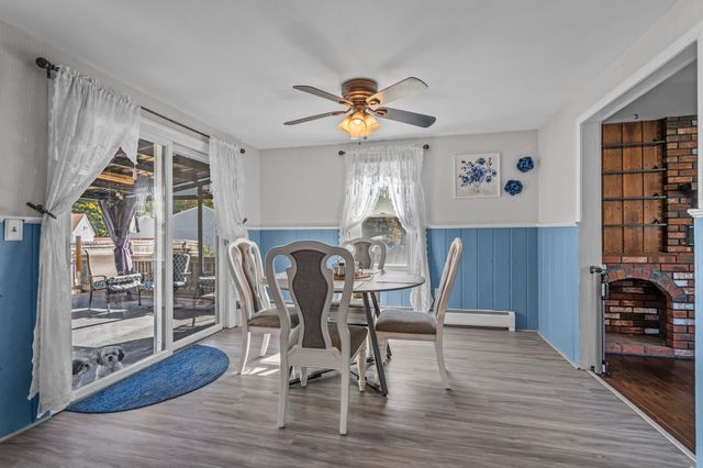 105 Freda Ln, Lowell, MA 01854