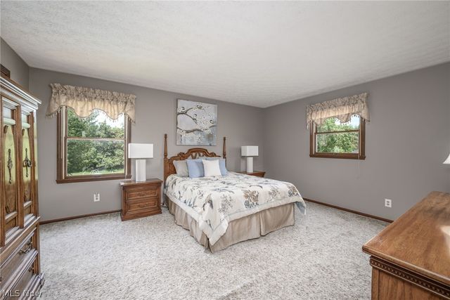 667 Clark Drive, Tallmadge, OH 44278