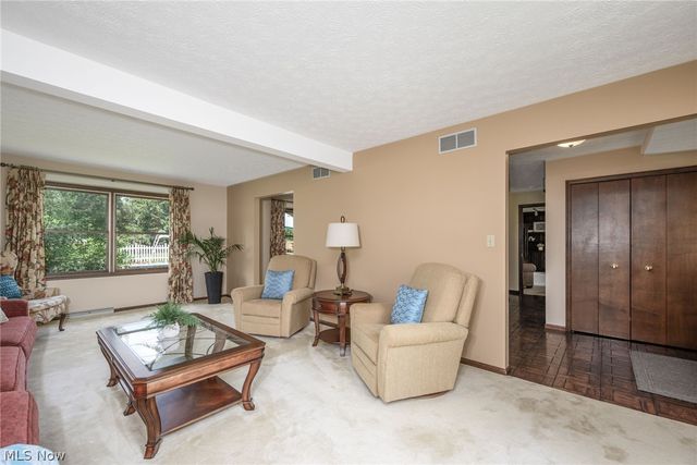 667 Clark Drive, Tallmadge, OH 44278