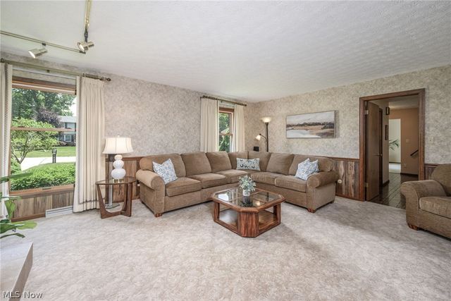667 Clark Drive, Tallmadge, OH 44278