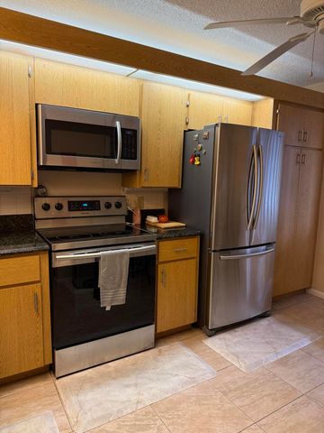 2761 Village Boulevard 305, West Palm Beach, FL 33409