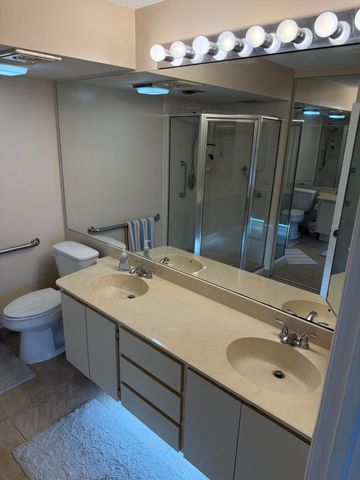 2761 Village Boulevard 305, West Palm Beach, FL 33409