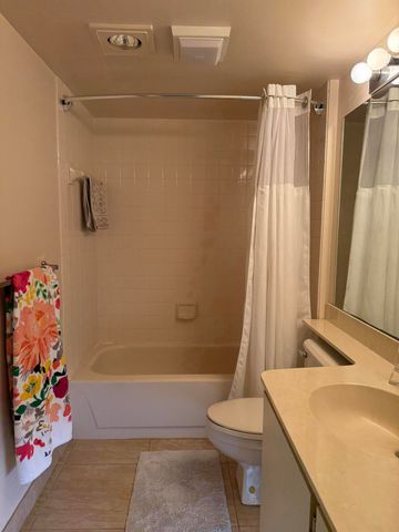 2761 Village Boulevard 305, West Palm Beach, FL 33409