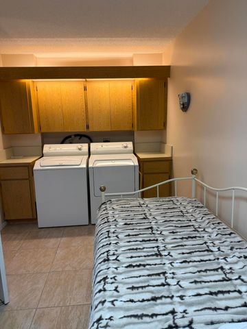 2761 Village Boulevard 305, West Palm Beach, FL 33409