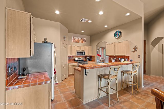 332 Via Bella Donna Rio, Rio Rico, AZ 85648