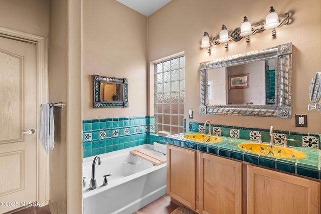 332 Via Bella Donna Rio, Rio Rico, AZ 85648