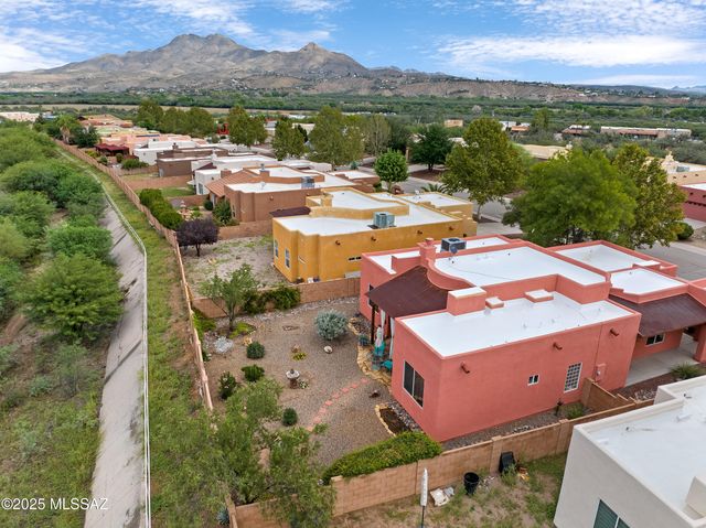 332 Via Bella Donna Rio, Rio Rico, AZ 85648