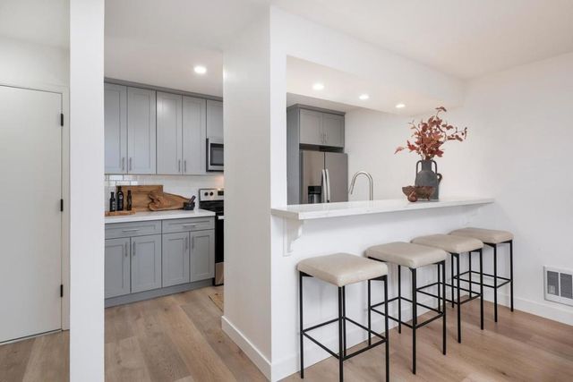 1500 Broadway 301, Burlingame, CA 94010