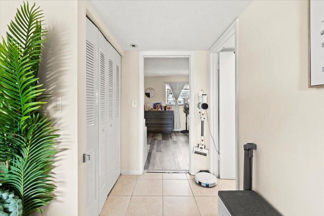 1905 Lake Worth Road, Lake Worth Beach, FL 33461