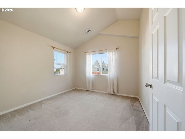 2318 Ne 80TH St, Vancouver, WA 98665