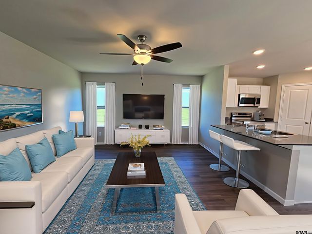 1702 Meadow Lane, Whitehouse, TX 75791