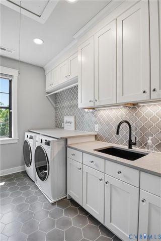 15531 Willowmore Dr, Midlothian, VA 23112