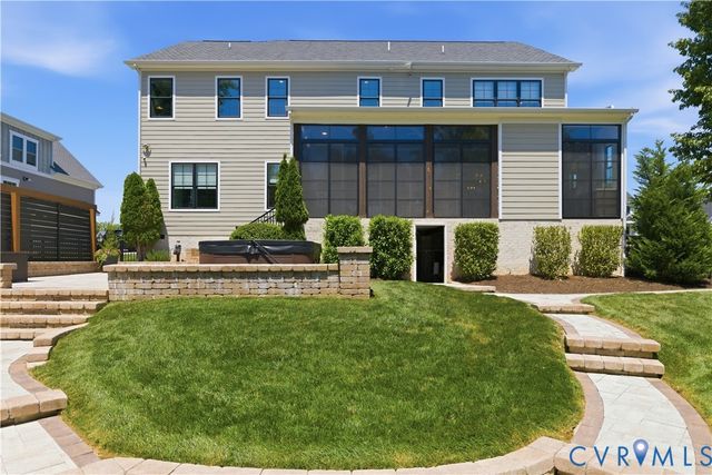15531 Willowmore Dr, Midlothian, VA 23112