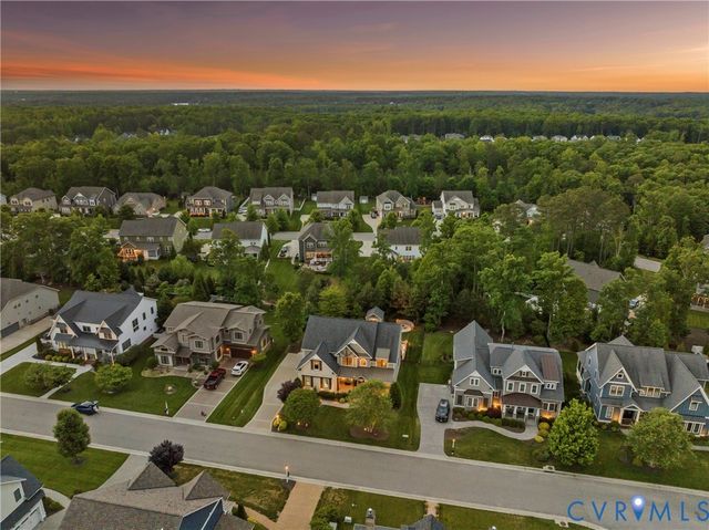 15531 Willowmore Dr, Midlothian, VA 23112