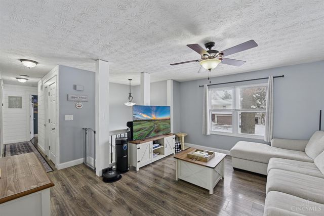 104 Circle Drive, Harrison, OH 45030