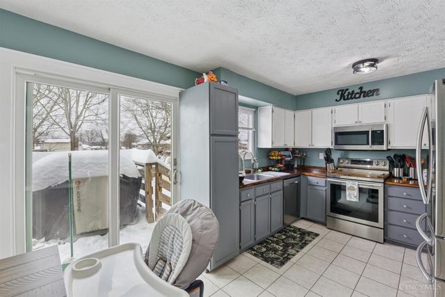 104 Circle Drive, Harrison, OH 45030