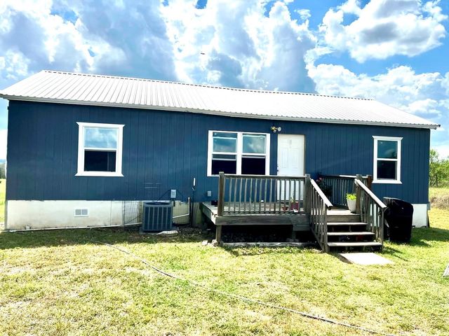 136 Fm 2239, Paige, TX 78659