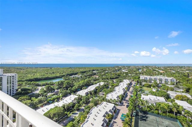 881 Ocean Drive 20A, Key Biscayne, FL 33149