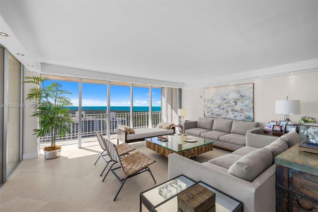 881 Ocean Drive 20A, Key Biscayne, FL 33149