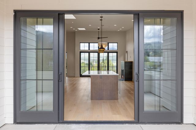 138 Clear Creek Drive, Ashland, OR 97520
