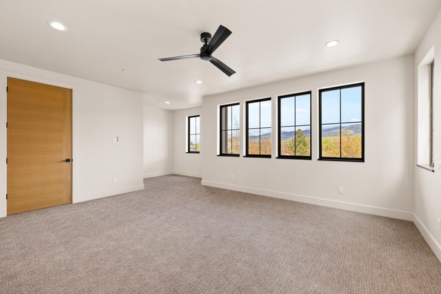 138 Clear Creek Drive, Ashland, OR 97520