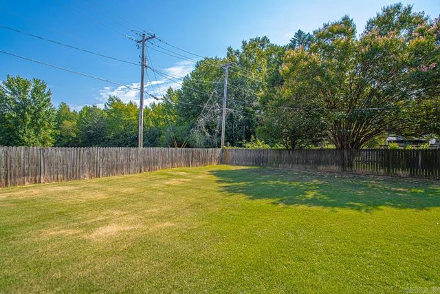 1406 Coolhurst Avenue, Sherwood, AR 72120