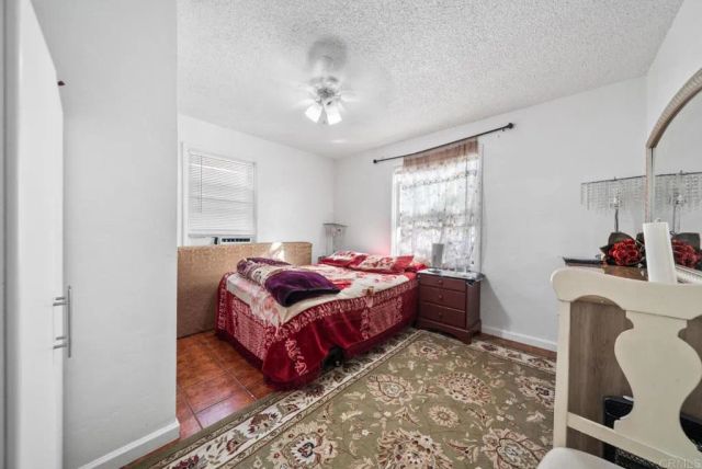 986 Merritt Drive, El Cajon, CA 92020