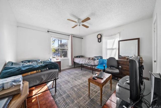 986 Merritt Drive, El Cajon, CA 92020