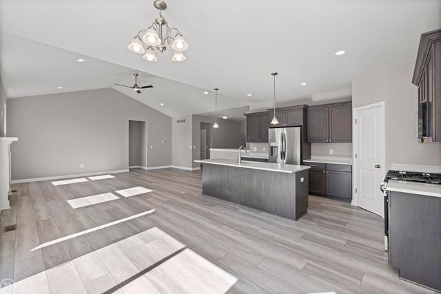 7931 Jordan Drive, Waterford, MI 48327