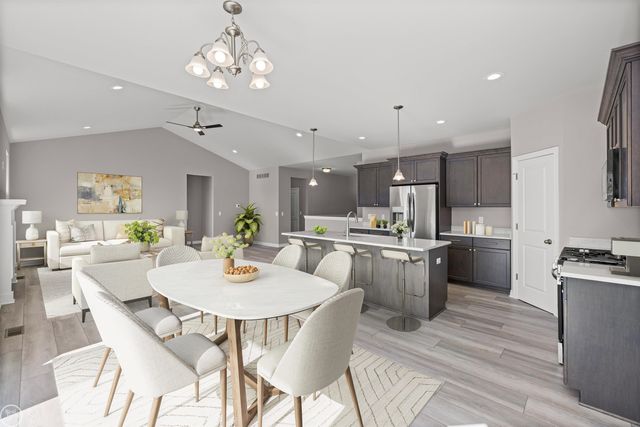 7931 Jordan Drive, Waterford, MI 48327