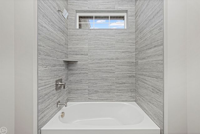 7931 Jordan Drive, Waterford, MI 48327