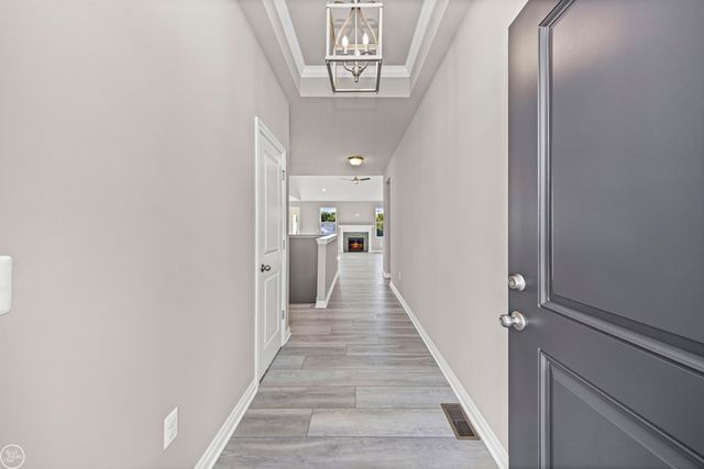 7931 Jordan Drive, Waterford, MI 48327