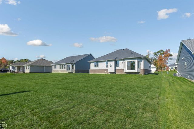 7931 Jordan Drive, Waterford, MI 48327