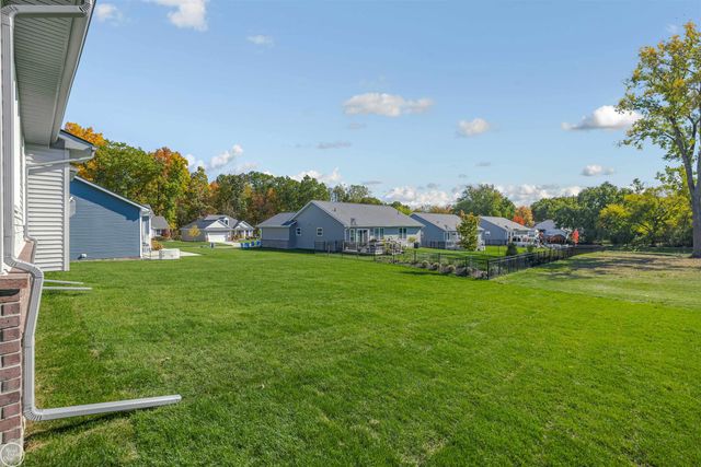 7931 Jordan Drive, Waterford, MI 48327